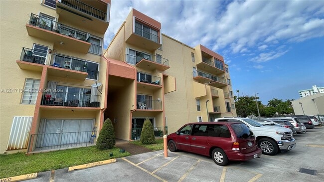 Photo - 1975 W 44th Pl Unit 405