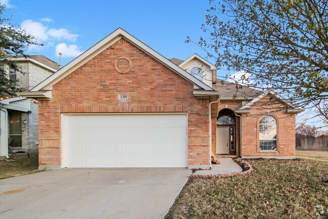 Building Photo - 6300 Redeagle Creek Dr Rental