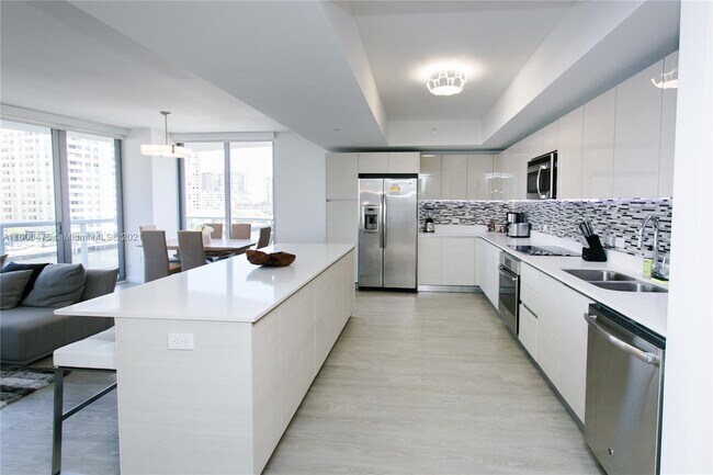Photo - 2600 E Hallandale Beach Blvd Condo Unit T2002 SEASONAL