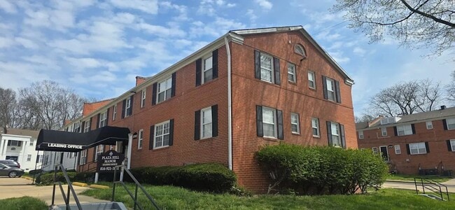 Plaza Hill Manor Apartments
