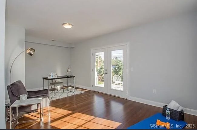 Photo - 777 N Main St