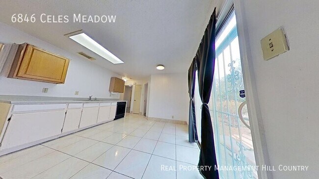 Photo - 6846 Celes Meadow Dr