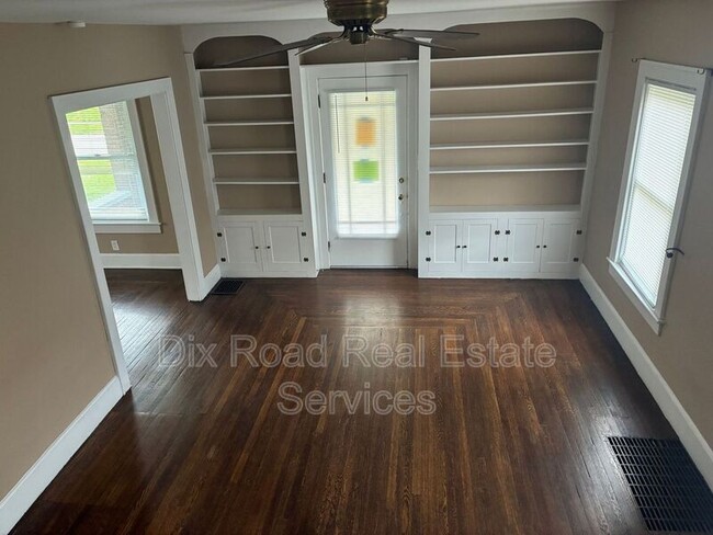 Photo - 504 Highland St