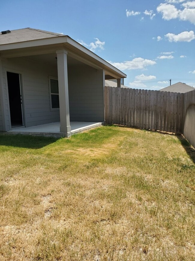Photo - Garland Unit 1214