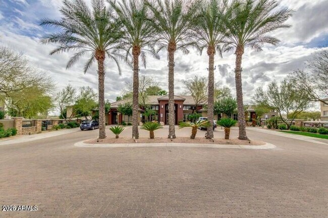 Photo - 5401 E Van Buren St Unit 2099