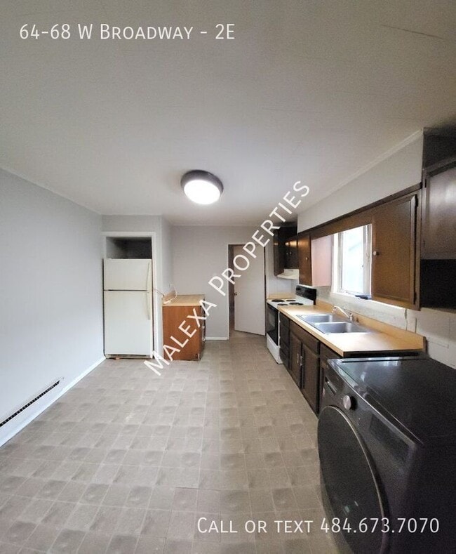Building Photo - 64-68 W Broadway-2E Unit 2E Rental