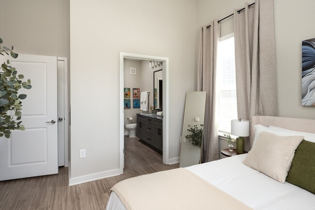 Photo - 215 Addison Rd Unidad SI FL1-ID1610796P
