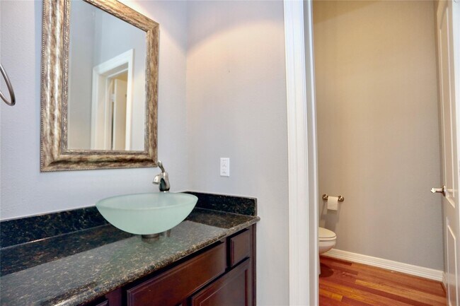 Photo - 114 Heights Blvd