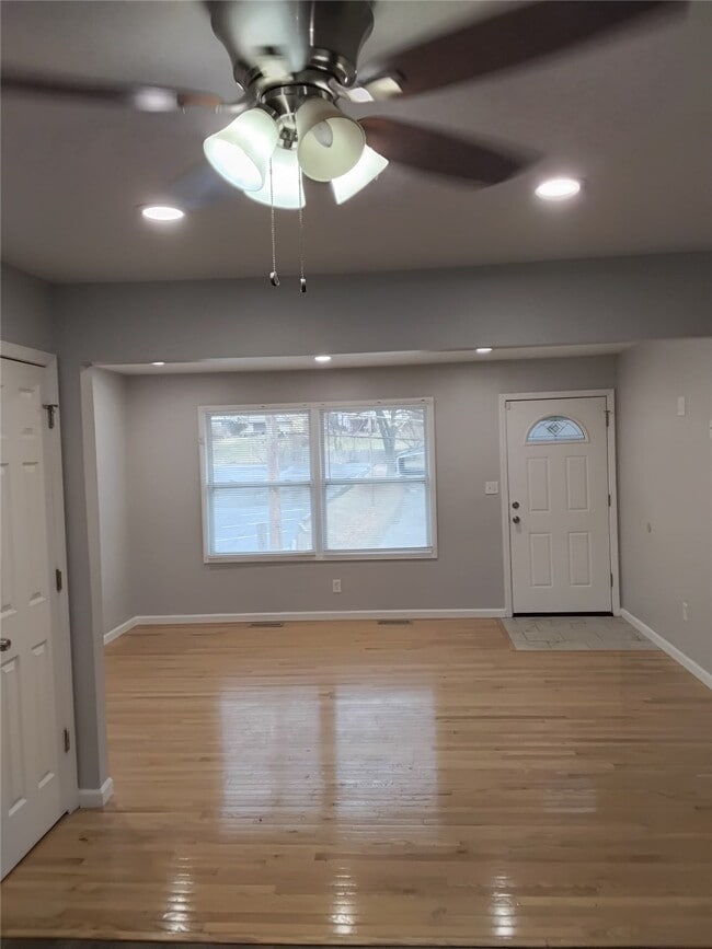 Photo - 7454 Blanding Dr