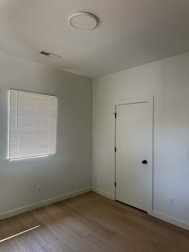 Photo - 36 Saxon Heights