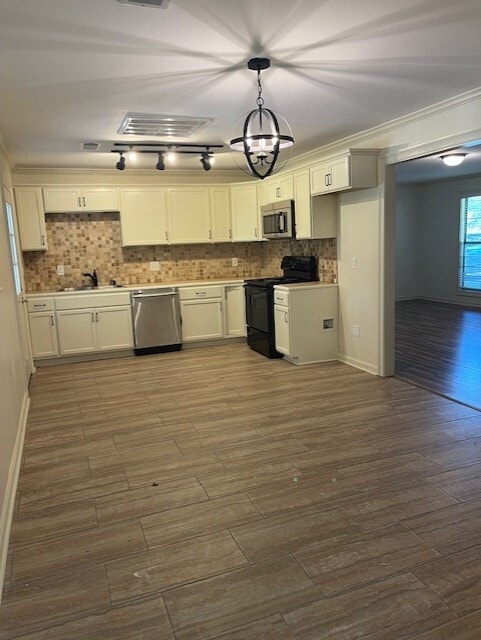 Photo - 9133 Shadow Bluff Ave