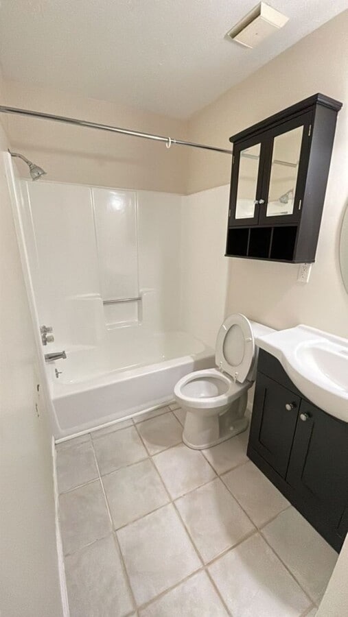 1 bed 1bath condo in Cobblestone - 1 bed 1bath condo in Cobblestone