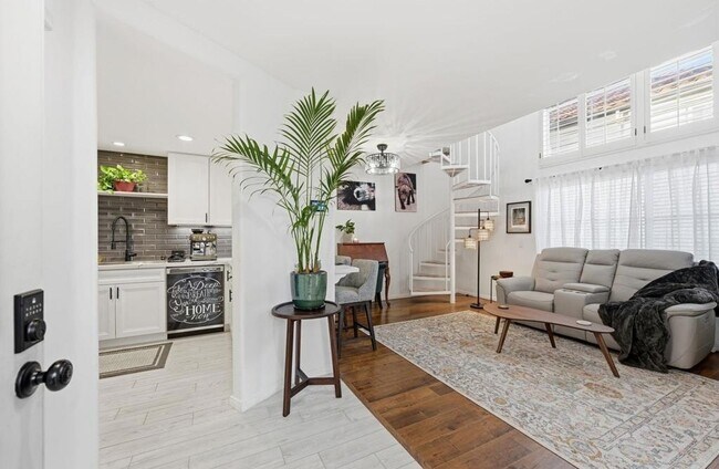 Photo - 744 Eastshore Terrace Unidad 137