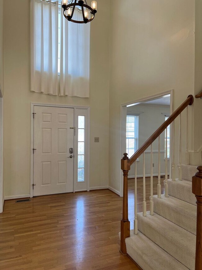 Photo - 110 Bugle Ct