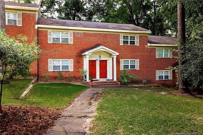 Building Photo - 2440 Bragg Blvd Rental