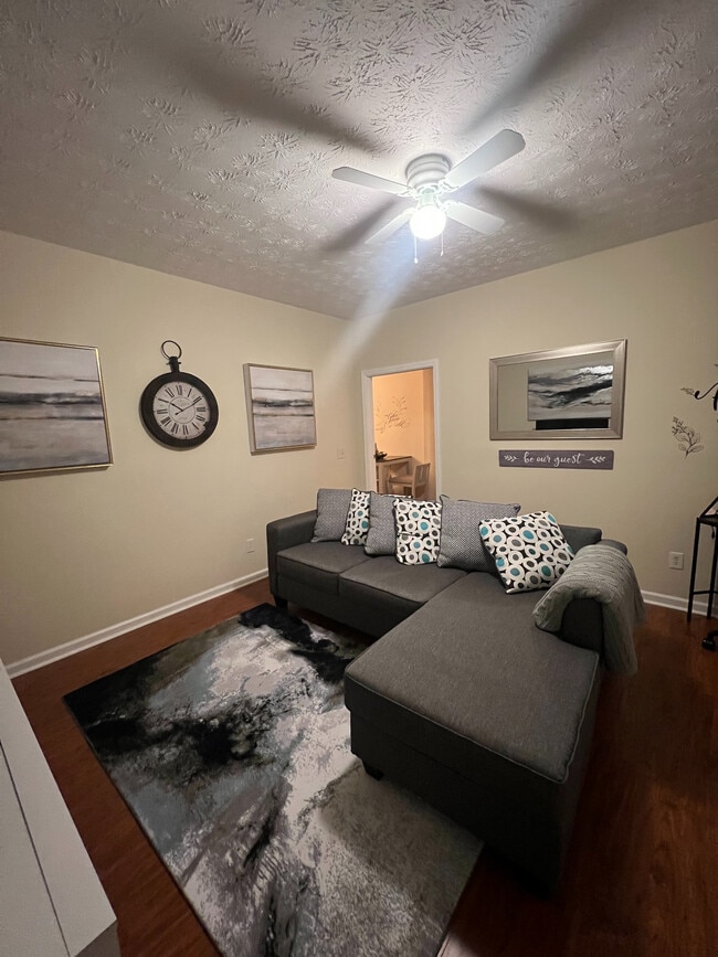 Photo - Room in Apartment on Hill Station Ct
