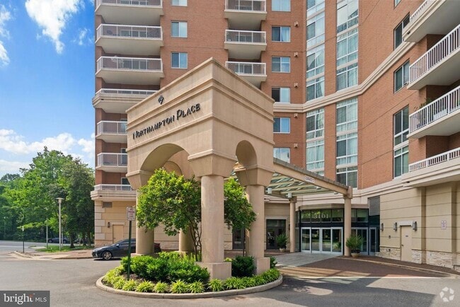 Building Photo - 3101 N Hampton Dr Unit 715 Rental