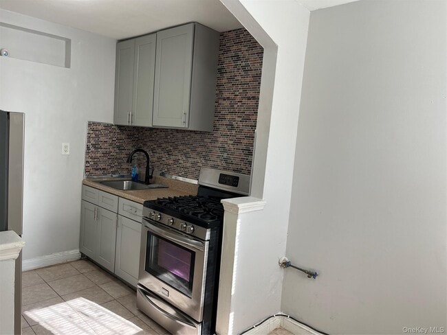 Photo - 1650 E 48th St Unit 1