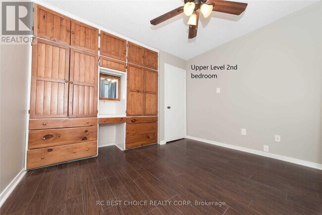 Photo - 1471 Birchcliffe Ct