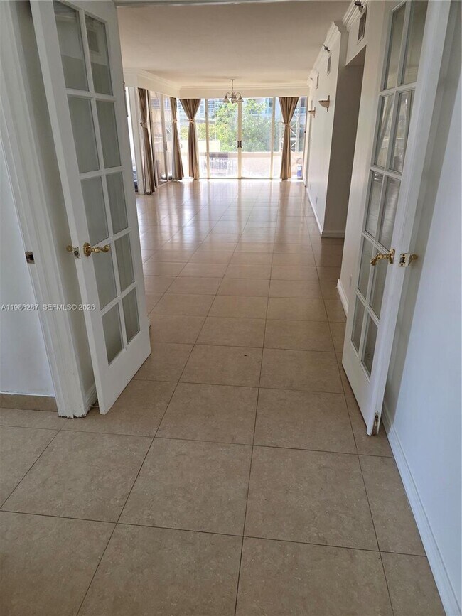 19355 Turnberry Way Unit 2E