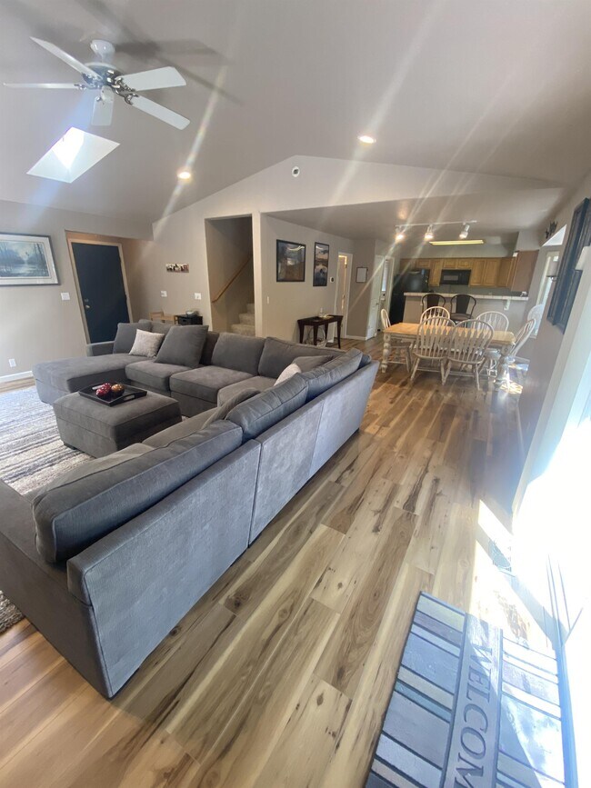 Photo - 1879 Bella Coola Dr