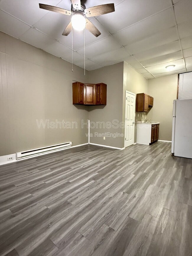 Photo - 429 N 8th St Unit A