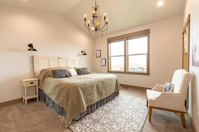 Photo - 965 Sonoma Dr