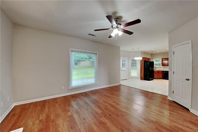 Photo - 1240 Cedar Brook Dr NE