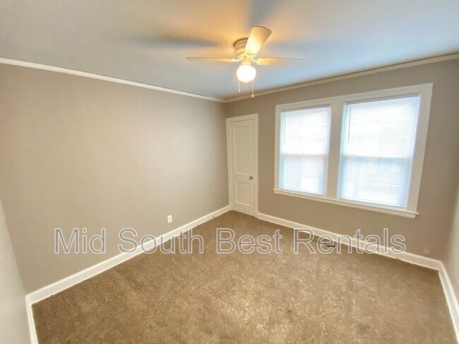 Photo - 3252 Park Ave