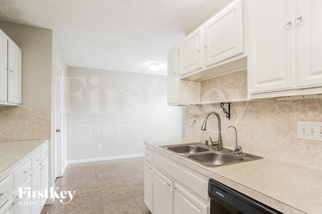 Photo - 3218 Red Cedar Dr