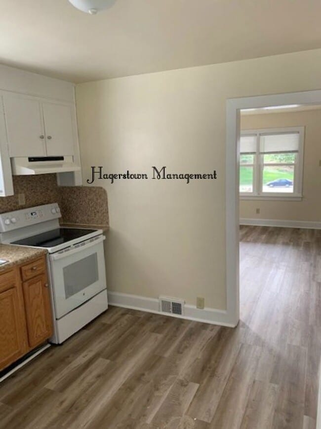 Photo - North End Single Family Home