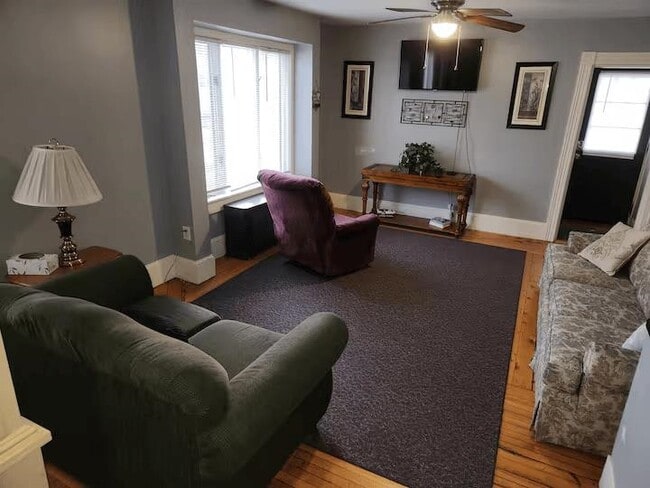 Photo - 663 Hevey St Unidad 1st Floor