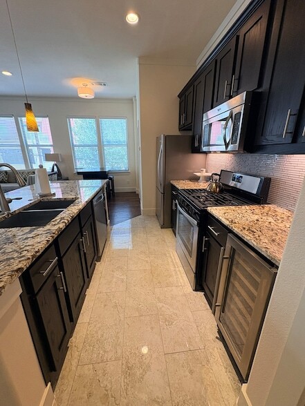 Photo - 4223 Wycliff Ave