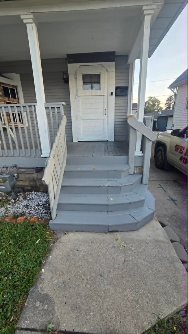 Photo - 1519 Vinal St