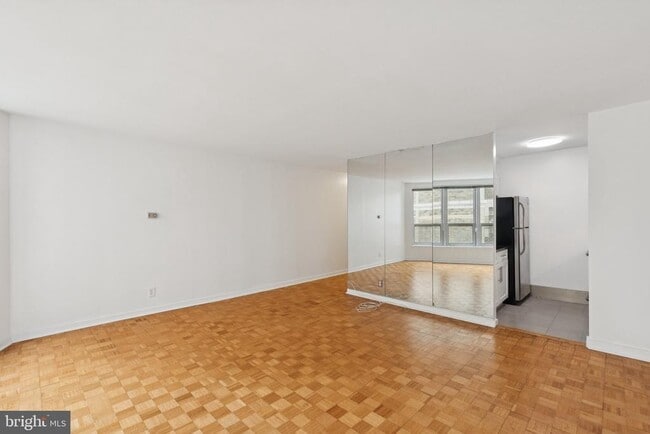 Photo - 224 W Rittenhouse Square Unidad 3004