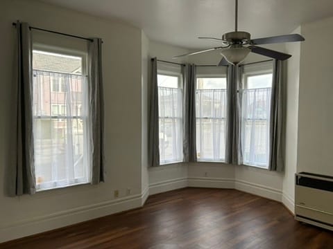 Photo - 125 W Cedar St