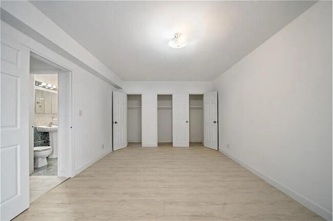 Photo - 1213 Avenue Z