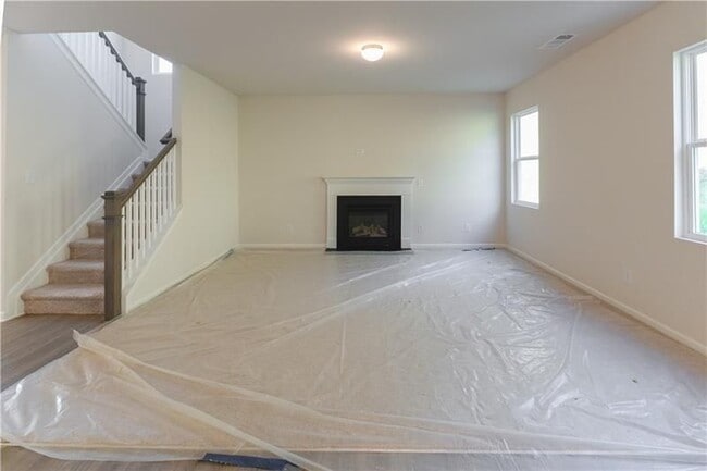 Photo - 530 River Run Dr