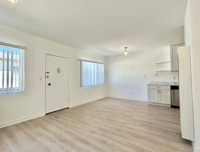 1534 10th St Unit 7