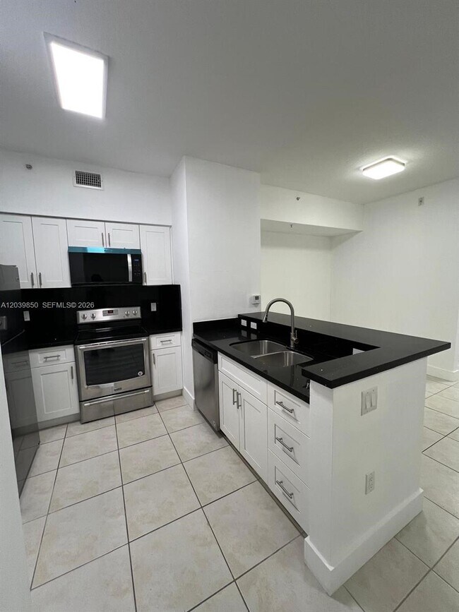 Photo - 7350 NW 114th Ave Unit 103