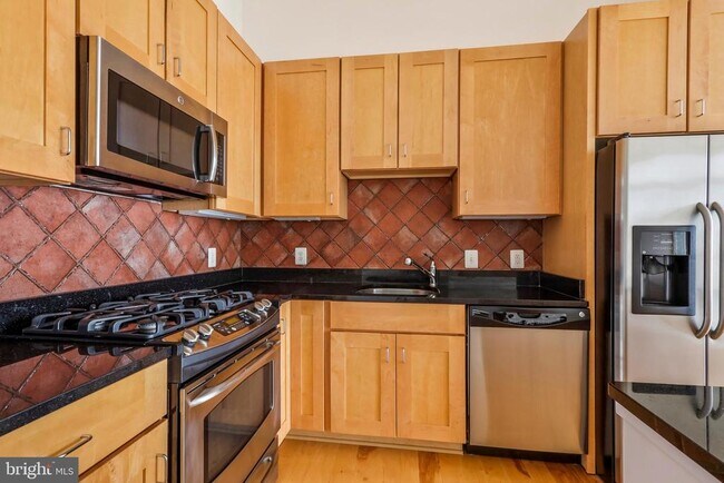 Photo - 2200 N Westmoreland St Unit 506