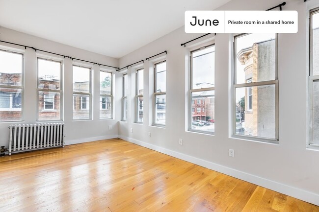 Photo - Room in Shared 5 bed/2 bath home Unidad E