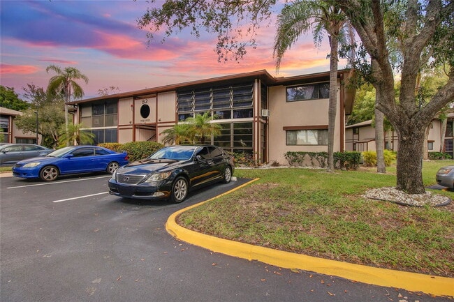 Building Photo - 9926 S Belfort Cir Unit 106
