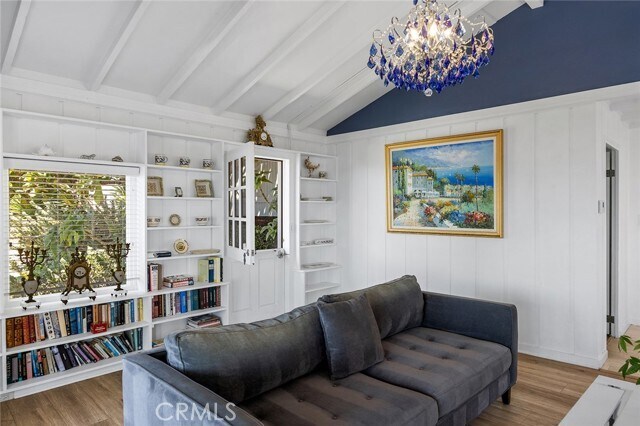 Photo - 2750 Solana Way