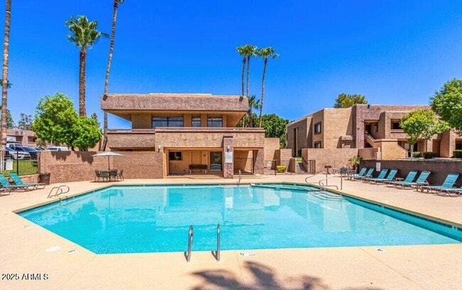 Building Photo - 3601 W Tierra Buena Ln Unit 112 Rental