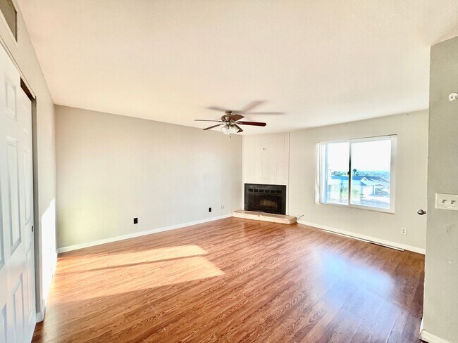 Photo - 2149 Exeter Dr Unit 3