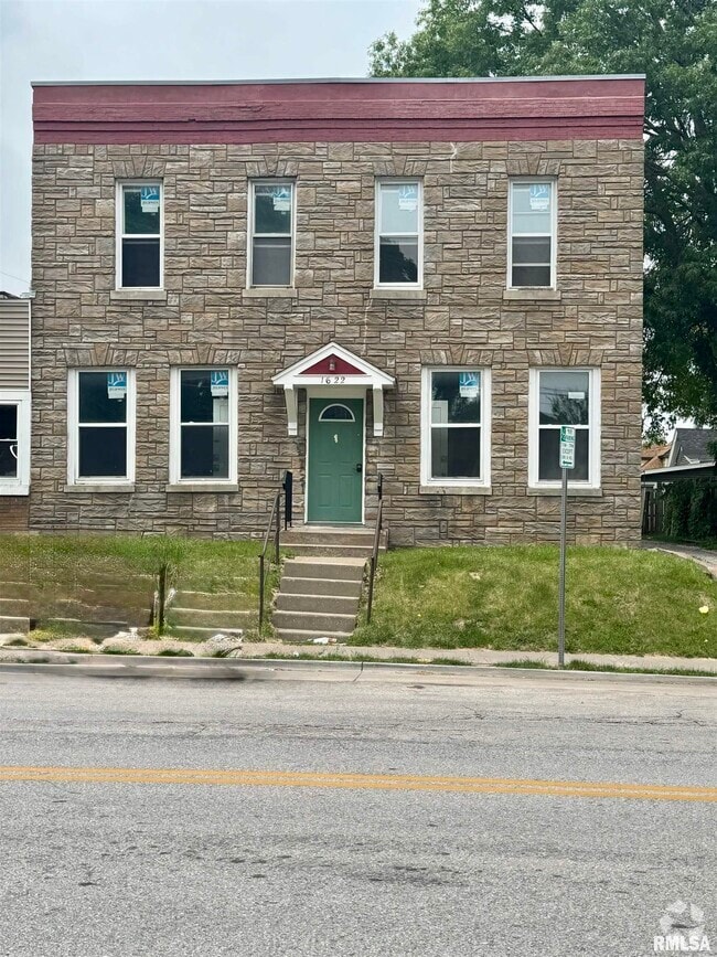 Building Photo - 1622 Washington St Unit 2 Rental