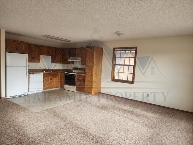 Photo - 1717 Fetterman Dr Unit 4