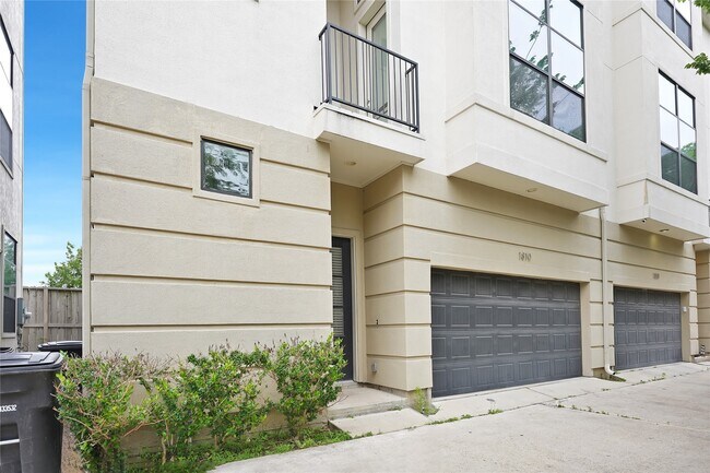 Photo - 1810 Thompson St