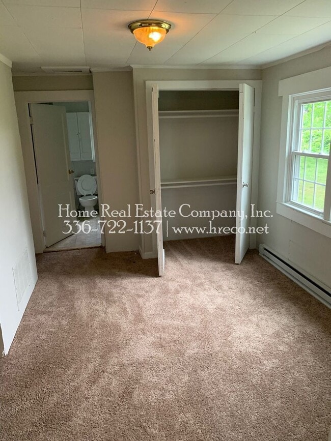 Photo - 2616 Machine St